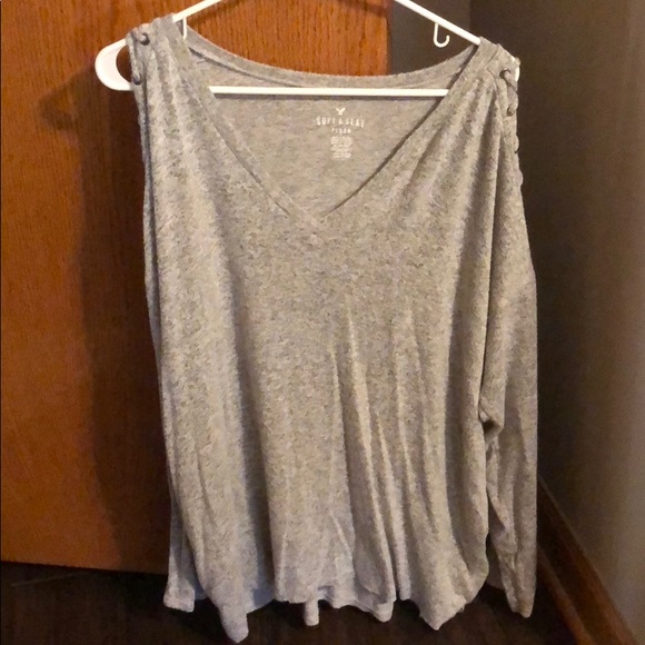 Long sleeve tee - Picture 1 of 3